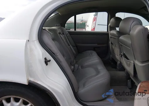 1998 Buick Park Avenue z USA, uszkodzony, nr VIN 1G4CW52K5W4627443